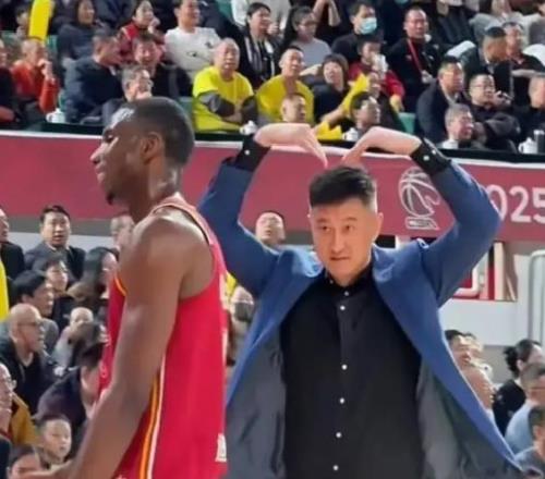 国足惊喜宣,布朱鹏宇加,邵佳一点赞,金年会,金年会官方网站,金年会平台,金年会jinninhui