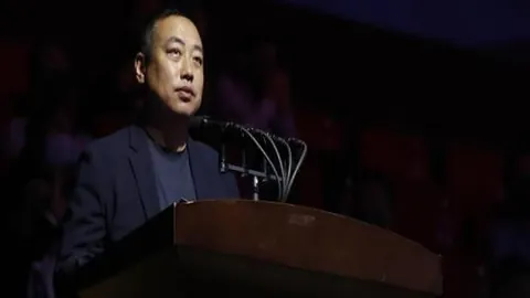 大乐透期号专家推荐：质合分析前区十码解析魔术战火